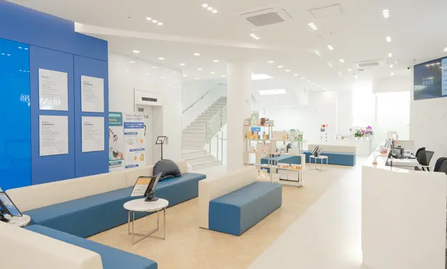 Reception and waiting lounge